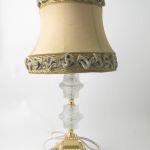 561 3258 TABLE LAMP
